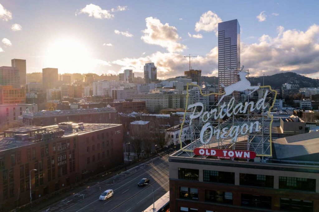 picture-of-city-rooftops-in-portland-oregron-where-the-must-attend-next-generation-9-1-1-event-apco-western-regional-2025-took-place